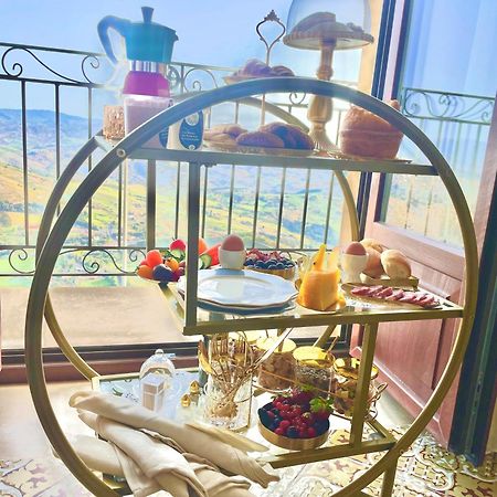 Dimora Del Duomo Hotel Enna Ngoại thất bức ảnh
