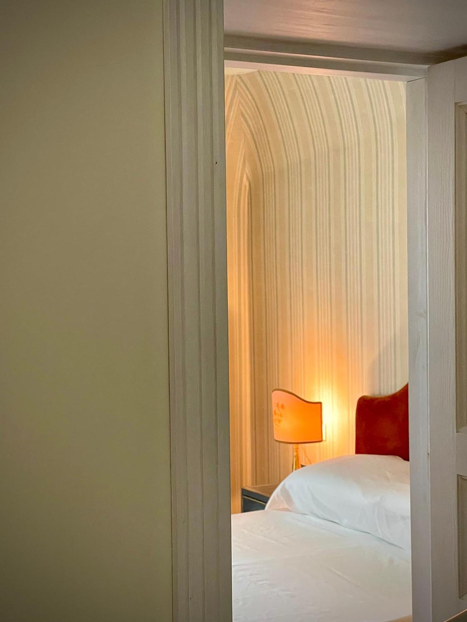 Dimora Del Duomo Hotel Enna Ngoại thất bức ảnh